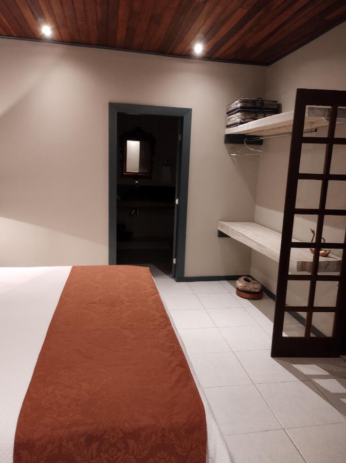 Pousada Parador Santa Branca ปอนตากรอสซา ภายนอก รูปภาพ